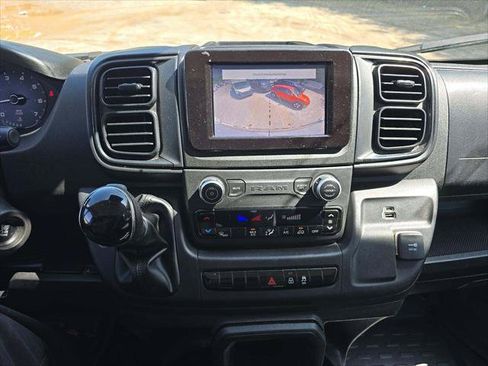 Used 2023 RAM ProMaster 2500 FWD image 11