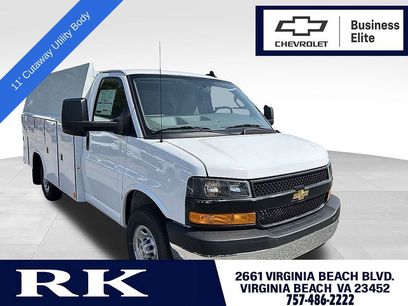 New 2025 Chevrolet Express 3500 w/ Power Convenience Package