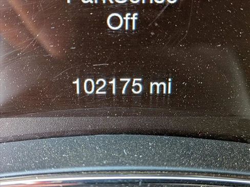 Used 2018 Jeep Grand Cherokee Overland w/ Interior Metal Package image 10