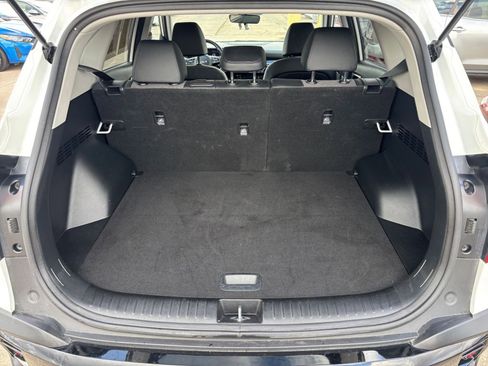 Used 2025 Kia Seltos S image 32