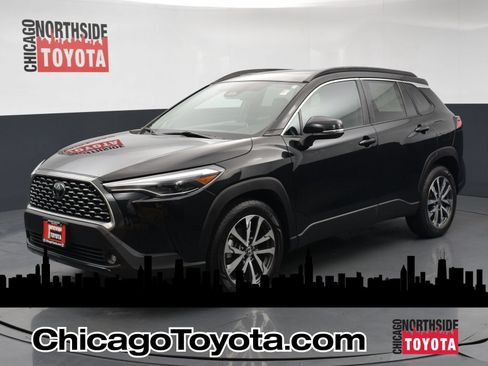 Used 2023 Toyota Corolla Cross XLE w/ Convenience Package AWD/4WD image 1