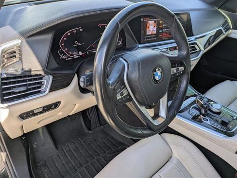 Used 2020 BMW X5 xDrive40i w/ Premium Package image 9