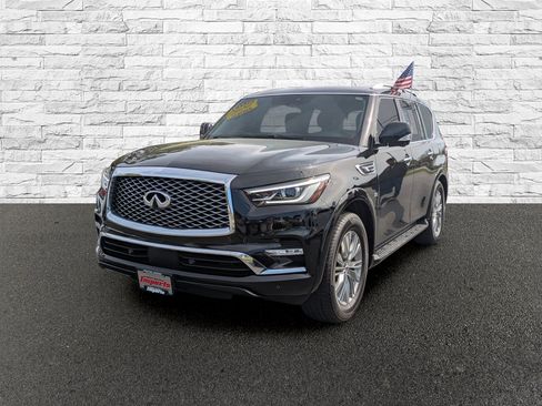Used 2020 INFINITI QX80 Luxe w/ Proassist Package RWD image 2