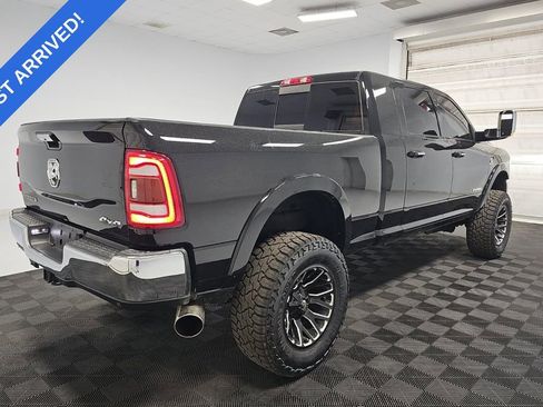 Used 2019 RAM 2500 Laramie image 3