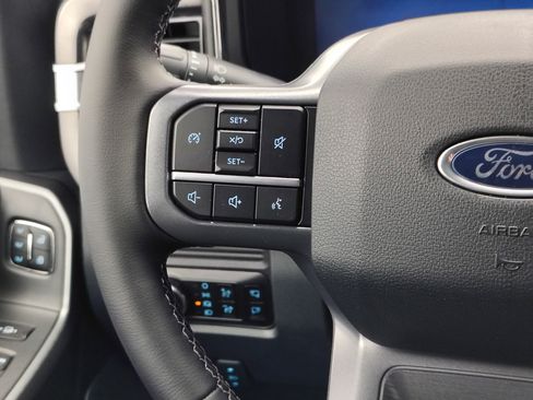 New 2026 Ford F350 Lariat w/ Black Appearance Package AWD/4WD image 42