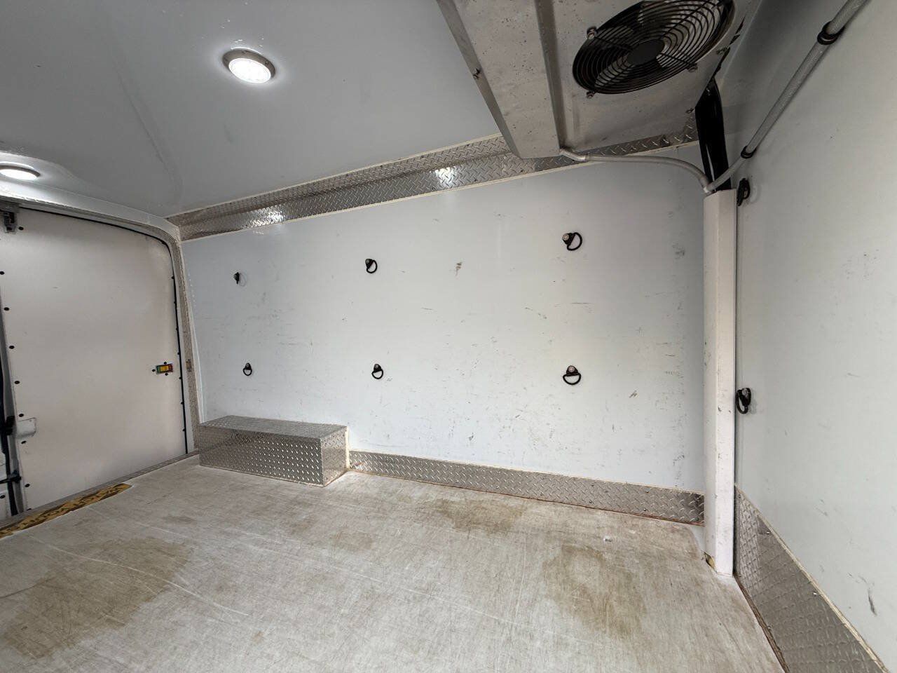 Used 2017 Ford Transit 250 148 Medium Roof RWD image 31