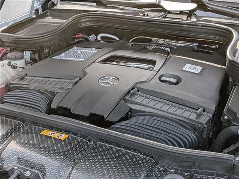 New 2026 Mercedes-Benz Maybach GLS 600 4MATIC image 17