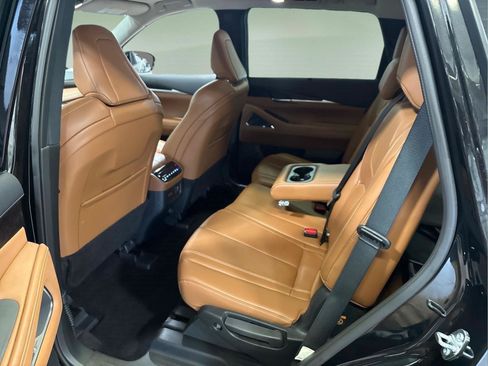 Used 2025 INFINITI QX60 Sensory w/ Vision Package AWD/4WD image 7
