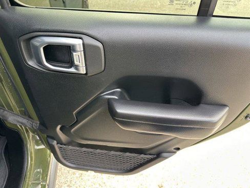 Certified 2021 Jeep Wrangler Unlimited Rubicon image 45