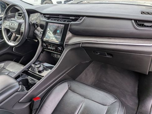 Used 2022 Jeep Grand Cherokee L Limited AWD/4WD image 26