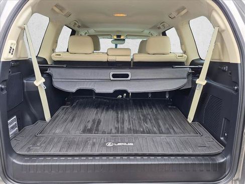 Certified 2023 Lexus GX 460 Premium w/ Premium Plus Package AWD/4WD image 6