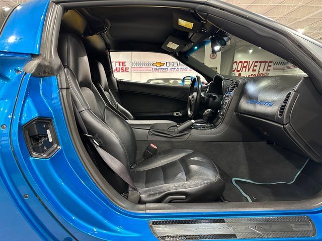 Used 2008 Chevrolet Corvette Coupe w/ Z51 Performance Package RWD image 10