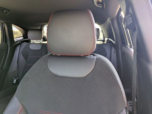 Used 2023 Mercedes-Benz GLA 250 4MATIC image 14