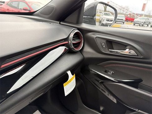 New 2026 Chevrolet Trax RS w/ Driver Confidence Package image 24