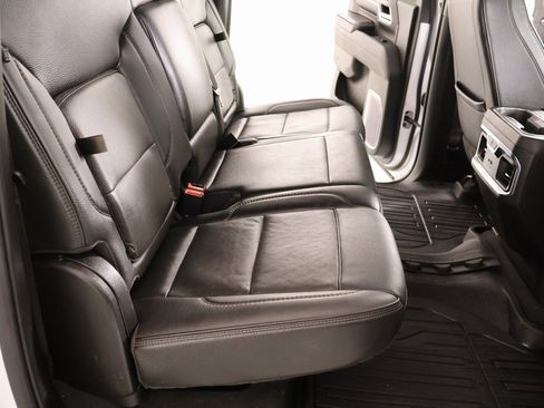 Used 2024 GMC Sierra 2500 Denali w/ Denali Reserve Package image 15