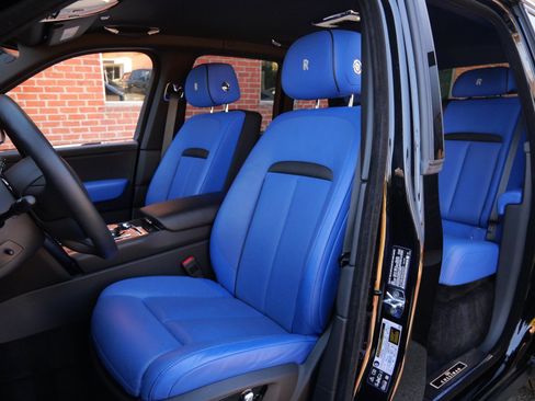 Certified 2024 Rolls-Royce Cullinan Black Badge image 8