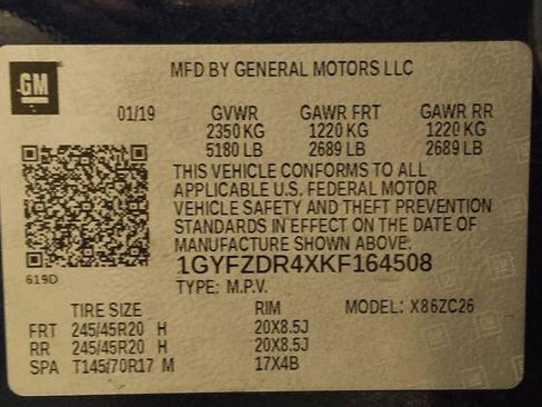 Used 2019 Cadillac XT4 Premium Luxury w/ Driver Assist Package AWD/4WD image 33