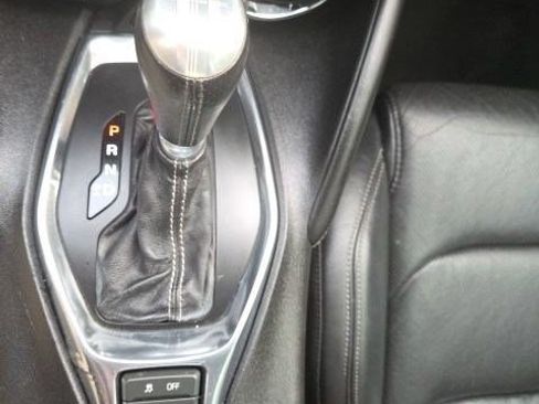 Used 2017 Chevrolet Camaro LT RWD image 30