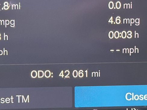 Used 2023 Volvo XC90 B6 Plus w/ Protection Package image 36