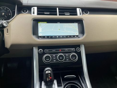 Used 2017 Land Rover Range Rover Sport Supercharged image 18