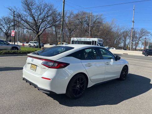 Used 2023 Honda Civic Sport image 23