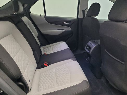 Used 2019 Chevrolet Equinox LS w/ LS Convenience Package image 19