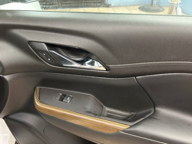 Used 2020 GMC Acadia SLE FWD image 8