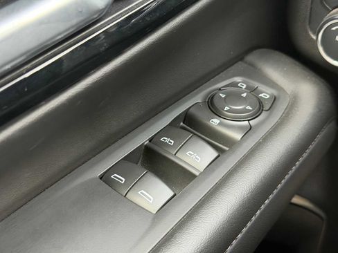 Certified 2025 Chevrolet Tahoe LT AWD/4WD image 4