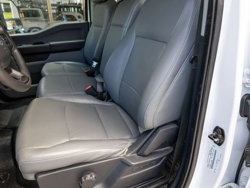 Used 2023 Ford F350 XL AWD/4WD image 10