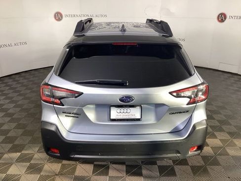 Used 2023 Subaru Outback Onyx Edition image 5