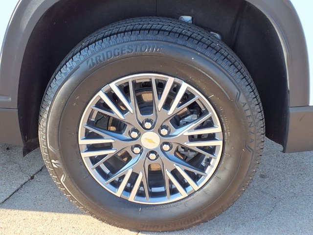 Used 2026 Chevrolet Traverse LT FWD image 20