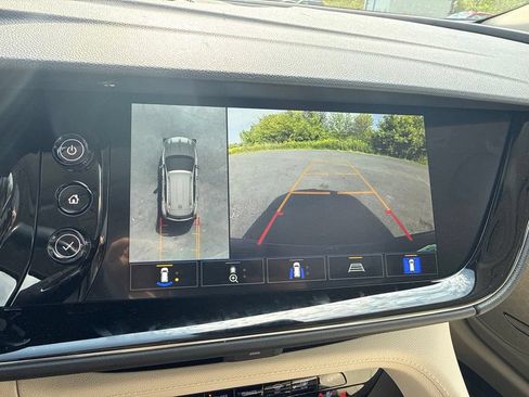 Used 2022 Buick Envision Avenir w/ Technology Package II AWD/4WD image 17