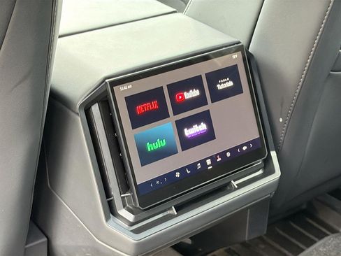 Used 2024 Tesla Cybertruck AWD Crew Cab image 28