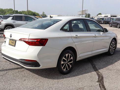 Used 2022 Volkswagen Jetta S FWD image 4