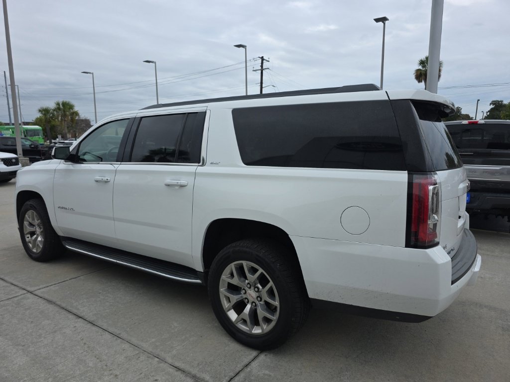 Used 2020 GMC Yukon XL SLT w/ Open Road Package RWD image 9
