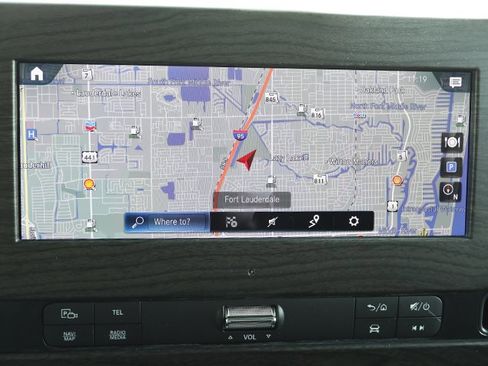 Used 2024 Mercedes-Benz Sprinter 3500 image 15