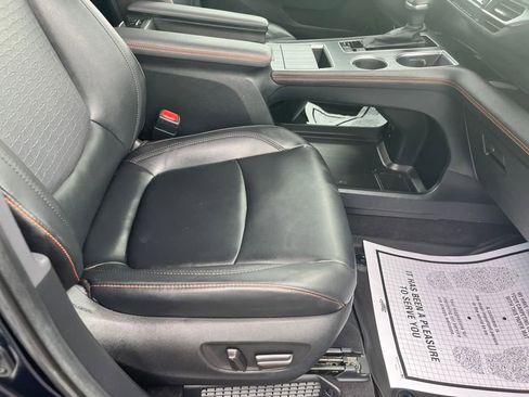 Used 2022 Toyota Sienna XSE image 27