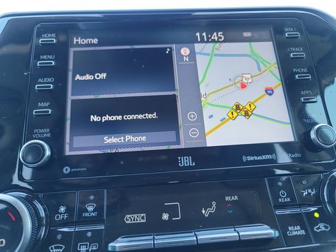 Used 2021 Toyota Highlander Limited image 30