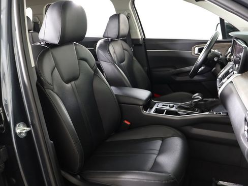 Used 2023 Kia Sorento EX w/ Panoramic Sunroof Package FWD image 34