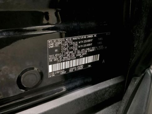Used 2024 Toyota RAV4 XLE AWD/4WD image 37