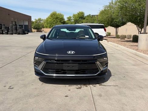 Used 2024 Hyundai Sonata Limited image 5