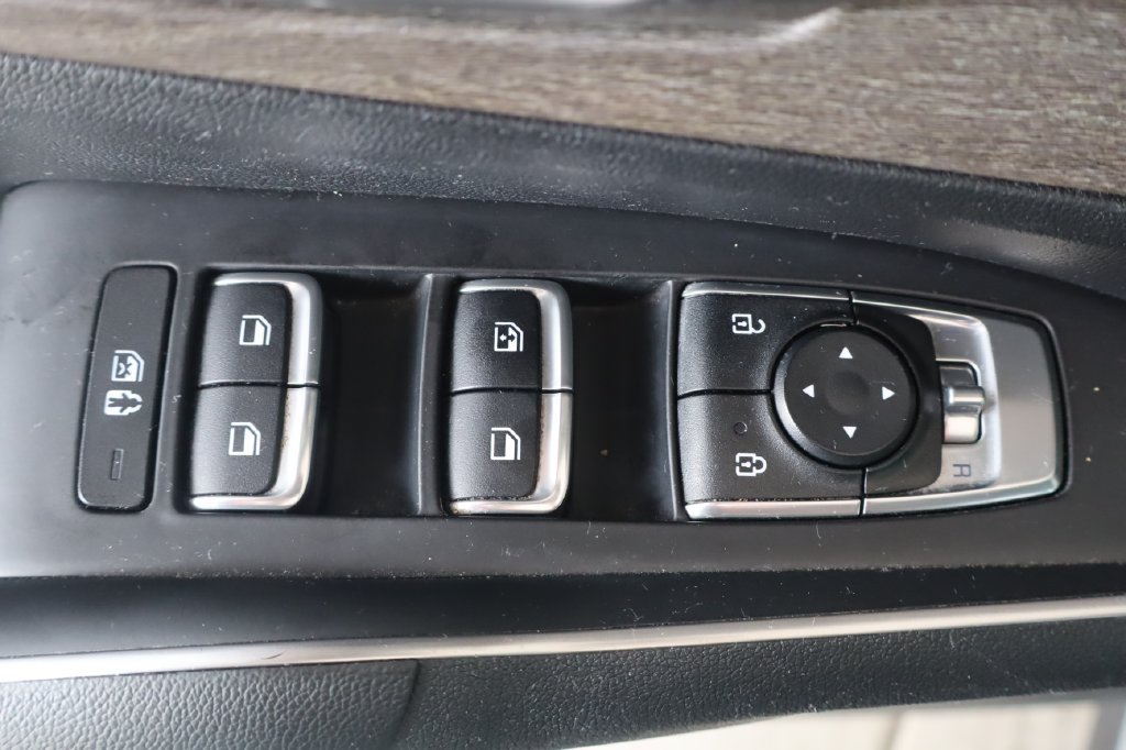 Used 2022 Kia Sorento S w/ Panoramic Sunroof Package AWD/4WD image 14