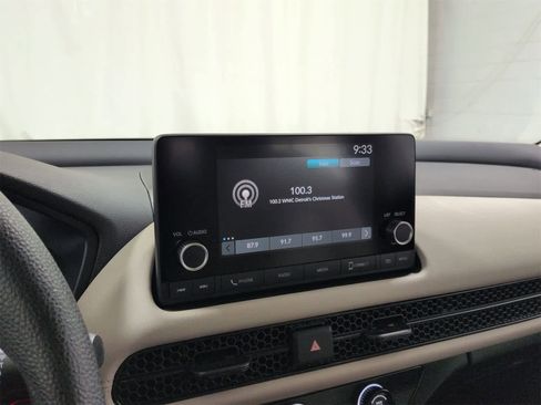 Used 2024 Honda HR-V LX image 27