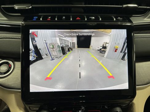 New 2024 Jeep Grand Cherokee Limited 4xe image 61