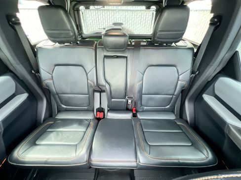 Used 2023 Ford Bronco Badlands w/ Sasquatch Package AWD/4WD image 23