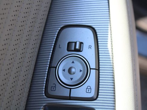 Used 2024 Hyundai Palisade Calligraphy AWD/4WD image 22