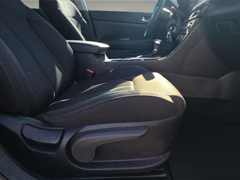 Used 2018 Kia Optima LX FWD image 14