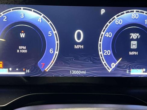 Used 2024 Jeep Grand Cherokee Overland w/ Trailer Tow Package image 29