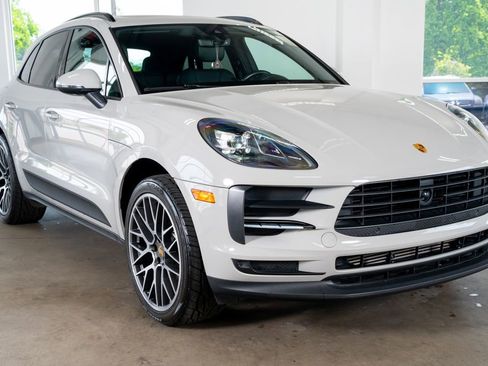 Used 2020 Porsche Macan image 7