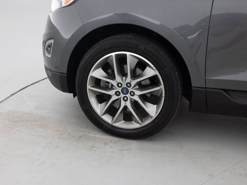 Used 2015 Ford Edge Titanium AWD/4WD image 18